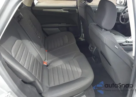 2020 Ford Fusion Se z USA, uszkodzony, nr VIN 3FA6P0T93LR120739